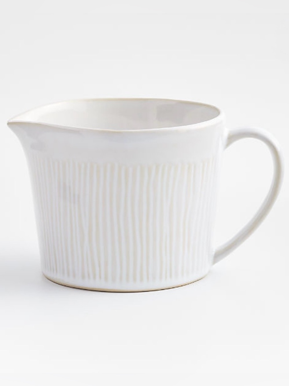 New! Crate&Barrel White Ribbed Ceramic Sauce Boat